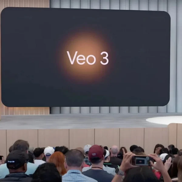 Фото з офіційної презентації Гугл Вео 3 на Google I/O.